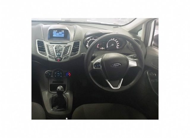 Ford Fiesta 1.4 Ambiente 5 Door 2017 full