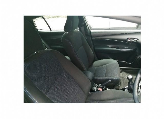 Toyota Yaris 1.5 XS 5 Door 2019 full