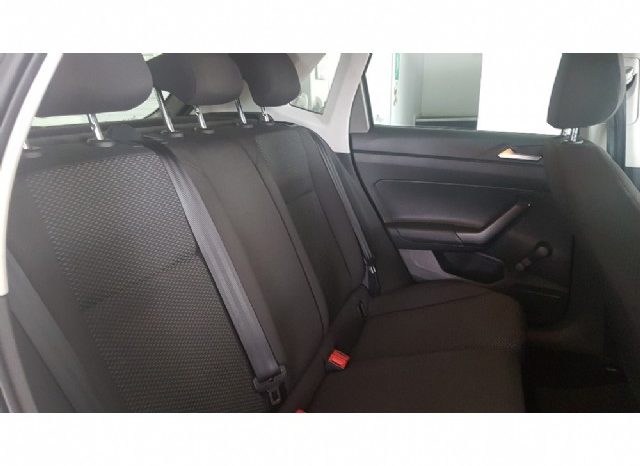 Volkswagen Polo 1.0 TSI Trendline 2018 full