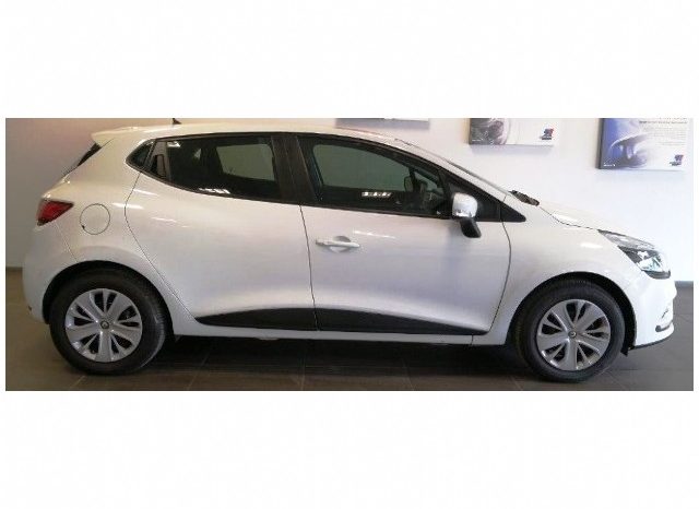 Renault Clio IV 900T Authentique 5 Door (66kW) 2019 full