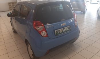 Chevrolet Spark 1.2 Campus 5 Door 2017 full
