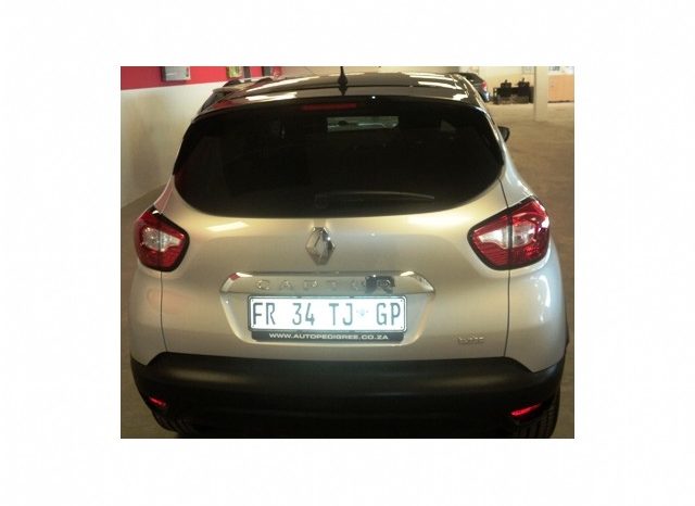 Renault Captur 900T Dynamique 5 Door (66KW) 2017 full