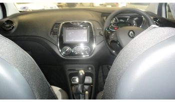 Renault Captur 900T Dynamique 5 Door (66KW) 2017 full