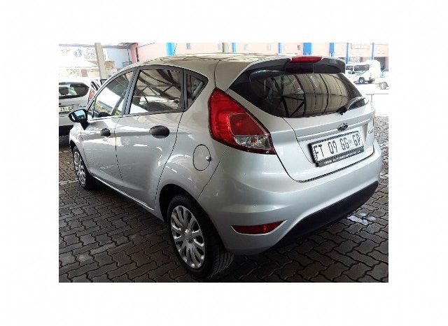 Ford Fiesta 1.4 Ambiente 5 Door 2017 full