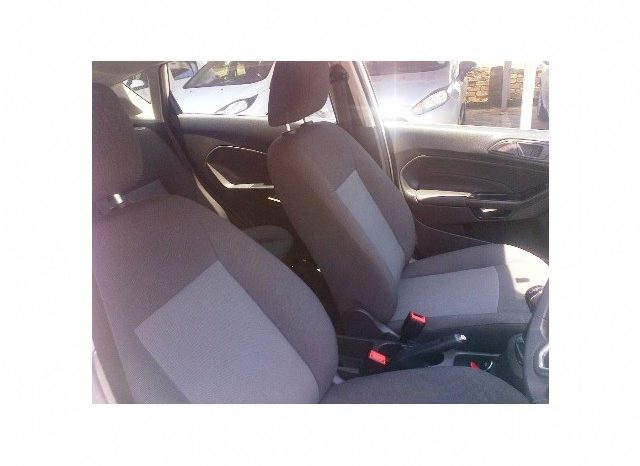 Ford Fiesta 1.4 Ambiente 5 Door 2017 full