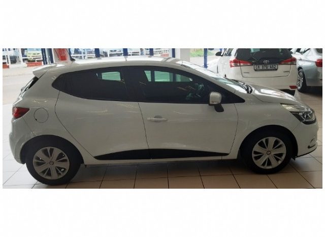 Renault Clio IV 900T Authentique 5 Door (66kW) 2019 full