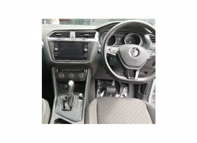 Volkswagen Tiguan Allspace 1.4 TSI Trendline DSG (110kW) 2018 full