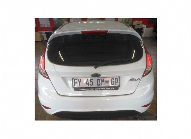 Ford Fiesta 1.4 Ambiente 5 Door 2017 full