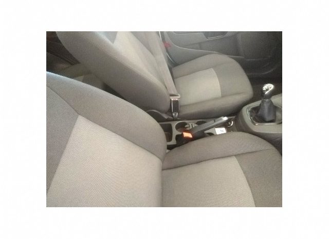 Ford Fiesta 1.4 Ambiente 5 Door 2017 full