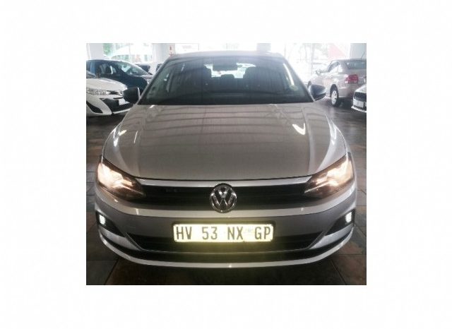 Volkswagen Polo 1.0 TSI Trendline 2018 full