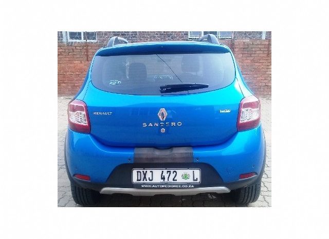 Renault Sandero 900T Stepway 2016 full
