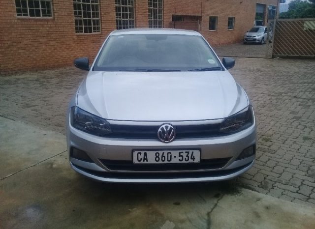Volkswagen Polo 1.0 TSI Trendline 2018 full