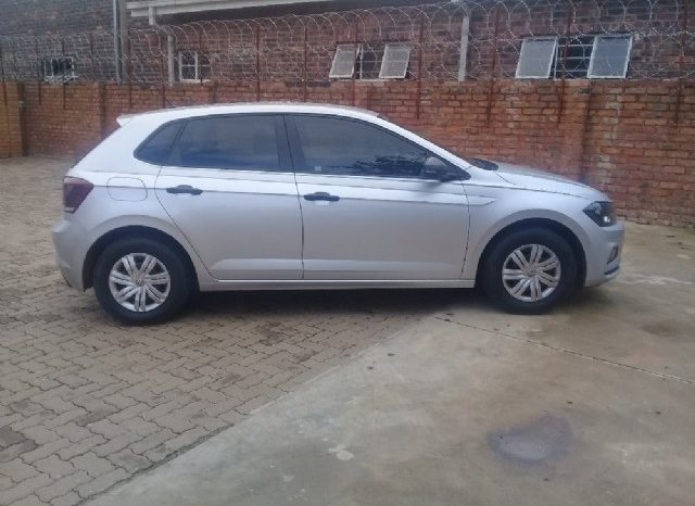 Volkswagen Polo 1.0 TSI Trendline 2018 full