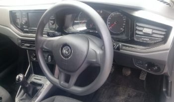 Volkswagen Polo 1.0 TSI Trendline 2018 full