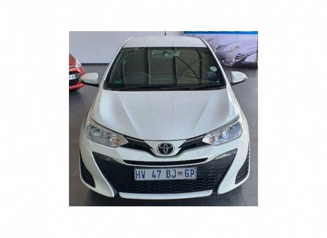 Toyota Yaris 1.5 XS 5 Door 2019 full