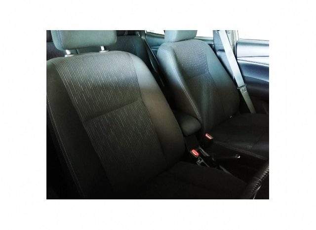 Toyota Yaris 1.5 XS 5 Door 2019 full