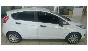 Ford Fiesta 1.4 Ambiente 5 Door 2017 full
