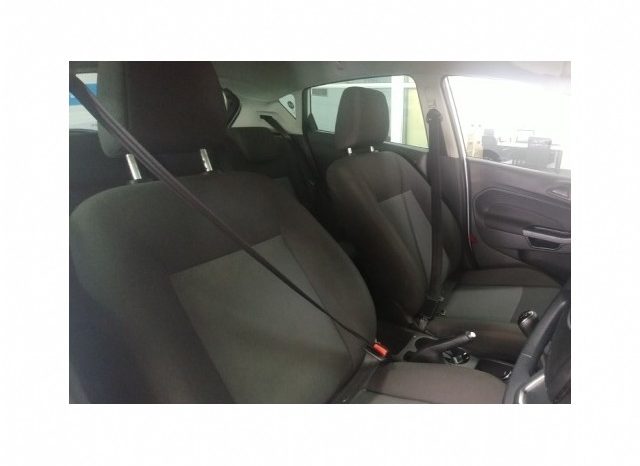 Ford Fiesta 1.4 Ambiente 5 Door 2017 full
