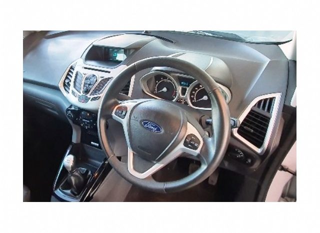 Ford EcoSport 1.0 EcoBoost Titanium 2018 full