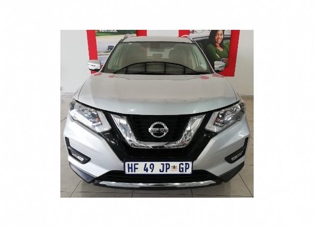 Nissan X-Trail 2.5 Acenta 4×4 CVT 2018 full