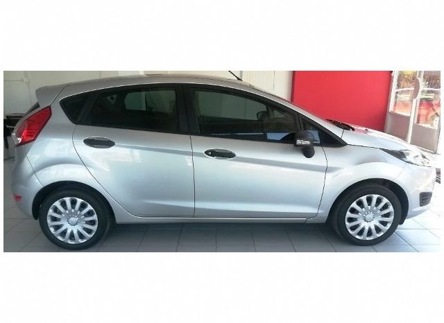 Ford Fiesta 1.4 Ambiente 5 Door 2017 full
