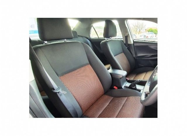 Toyota Corolla Quest 1.6 Auto 2018 full