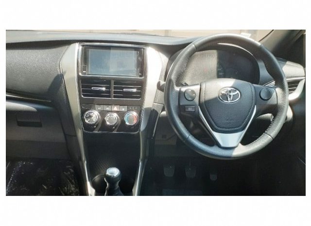 Toyota Yaris 1.5 XS 5 Door 2019 full