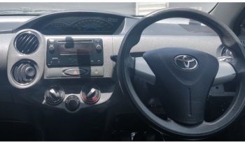 Toyota Etios 1.5 Xs 5 Door 2016 full