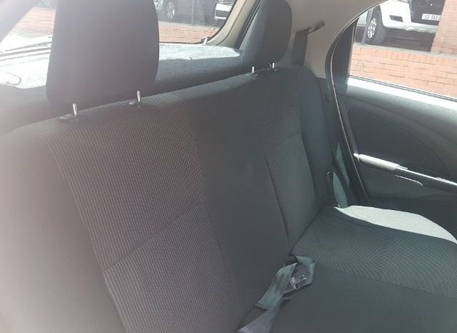 Toyota Etios 1.5 Xs 5 Door 2016 full