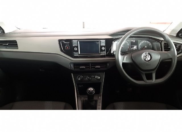 Volkswagen Polo 1.0 TSI Trendline 2019 full