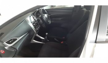 Toyota Yaris 1.5 XS 5 Door 2019 full