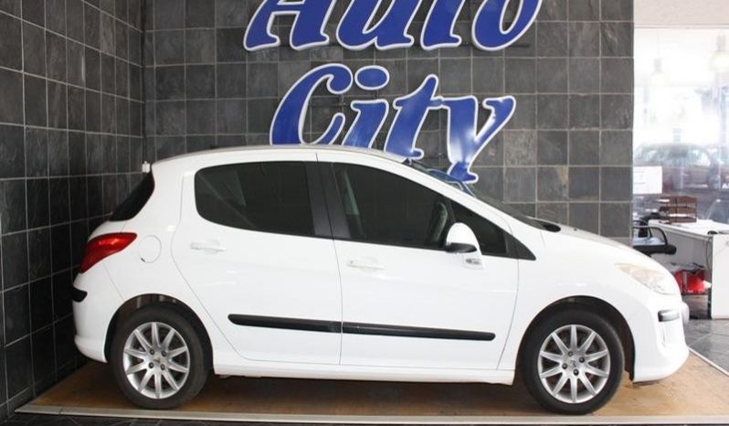 Peugeot 308 1.6 Vti Comfort 2011 full