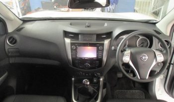 Nissan Navara 2.3D 4X4 Le (leather Seats) 2019 full