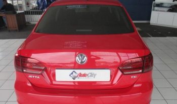 Volkswagen Jetta 1.4 Tsi Comfortline 2015 full