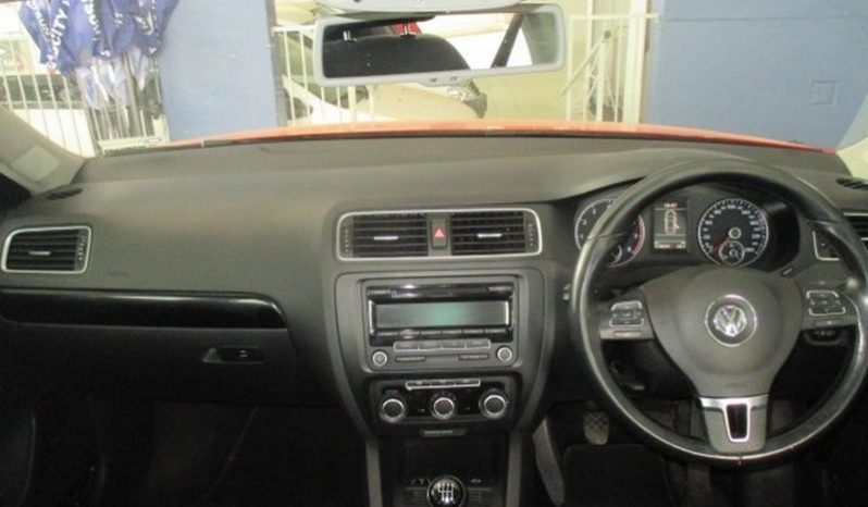 Volkswagen Jetta 1.4 Tsi Comfortline 2015 full