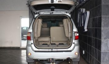 Toyota Fortuner 3.0 D-4D 4X4 2010 full
