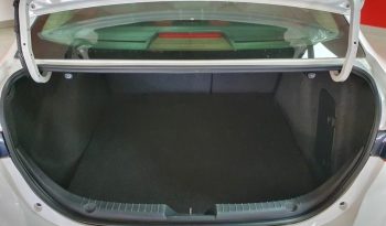 Mazda 3 1.6 Dynamic 4-Door 2015 full