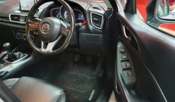 Mazda 3 1.6 Dynamic 4-Door 2015 full