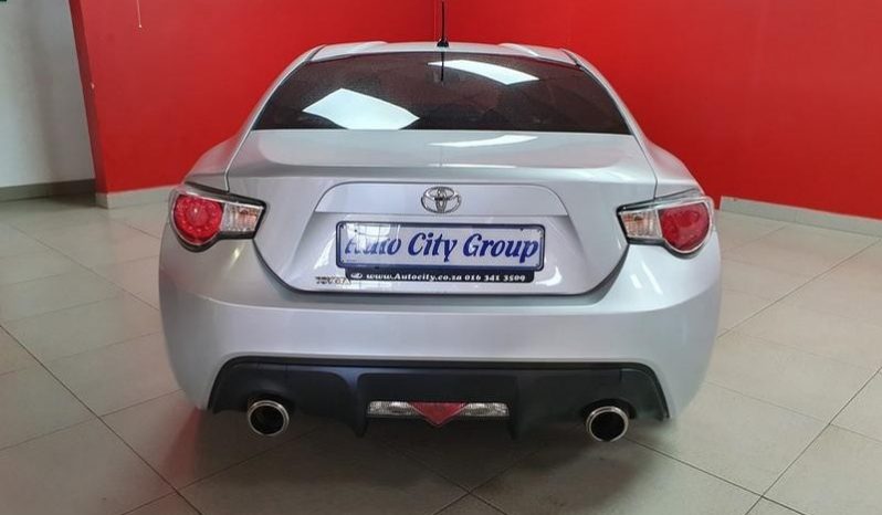 Toyota 86 2.0 2012 full