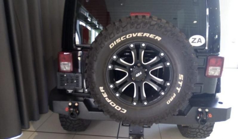 Jeep Wrangler Unlimited 2.8 Crd Sahara At 2016 full