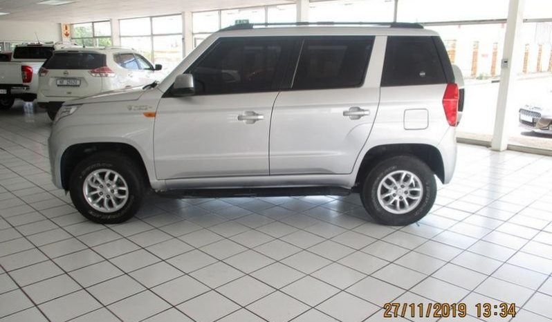 Mahindra TUV 300 T8 1.5 2017 full