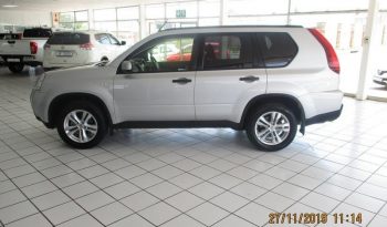 Nissan X-Trail 2.0 4X2 Xe 2014 full