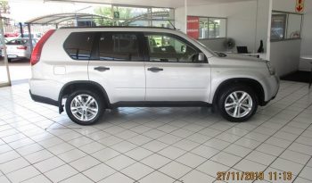 Nissan X-Trail 2.0 4X2 Xe 2014 full