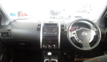 Nissan X-Trail 2.0 4X2 Xe 2014 full