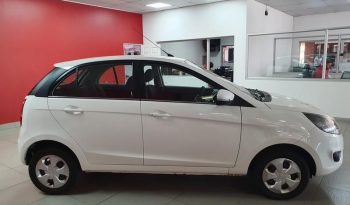 Tata Bolt 1.2 Xms 5-Door 2016 full