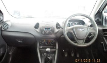 Ford Figo 1.5 Ambiente 5-Door 2017 full
