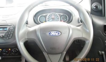 Ford Figo 1.5 Ambiente 5-Door 2017 full