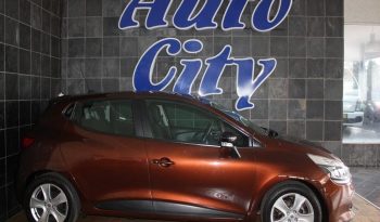 Renault Clio 4 0.9 Turbo Expression 2014 full