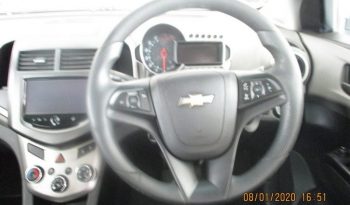 Chevrolet Sonic Sedan 1.6 Ls 2015 full