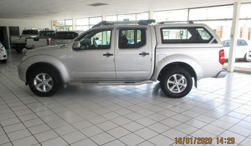 Nissan Navara 3.0 DCi V6 4X4 Le D/cab At V9X 2013 full